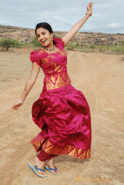 Kannukulle Tamil Movie Stills 