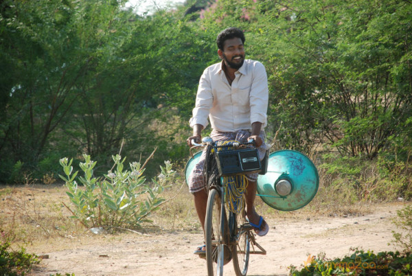 Kannukulle Tamil Movie Stills 