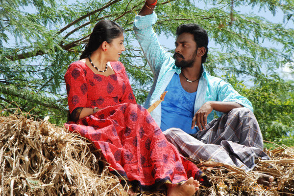 Kannukulle Tamil Movie Stills 