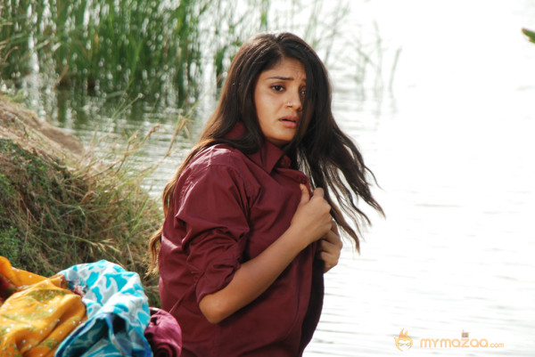 Kannukulle Tamil Movie Stills 