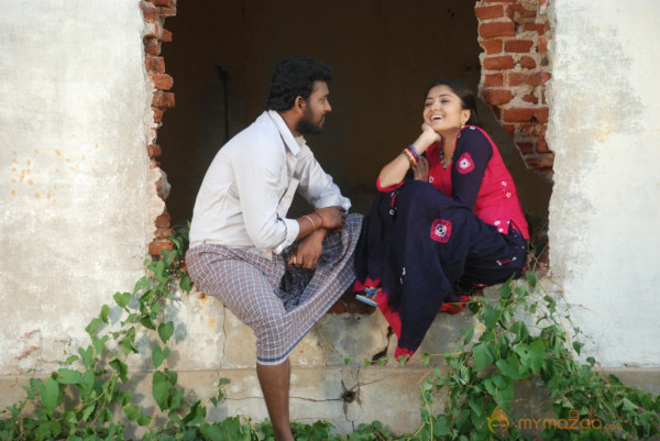 Kannukulle Tamil Movie Stills 