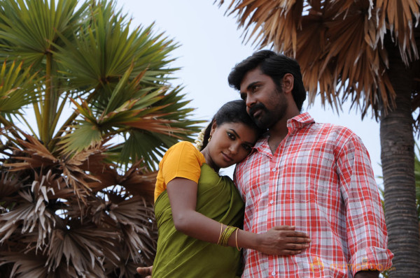 Karisalpattum Gaathinagarum Movie Stills 