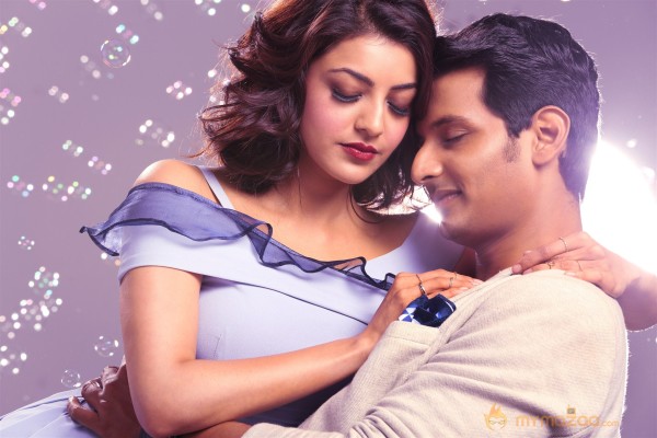 Kavalai Vendam Movie Stills