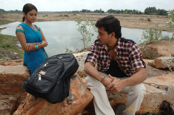 Killadi Movie Stills 