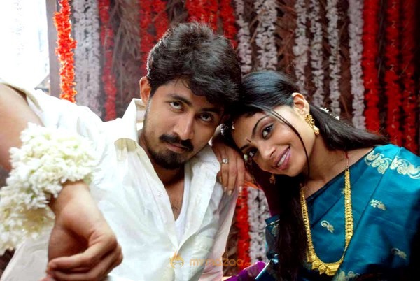 Kola Kolaya Mundhirika Movie Stills