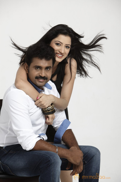 Maanathil Mayam Seithai Movie Stills  