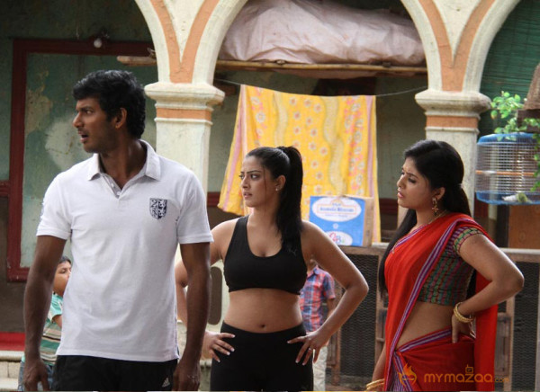 Madha Gaja Raja Movie Stills 