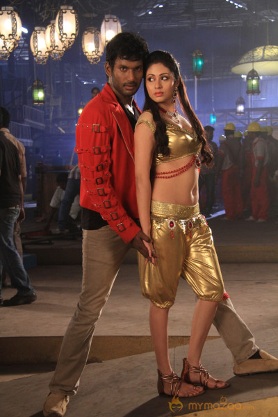 Madha Gaja Raja New Movie Stills 