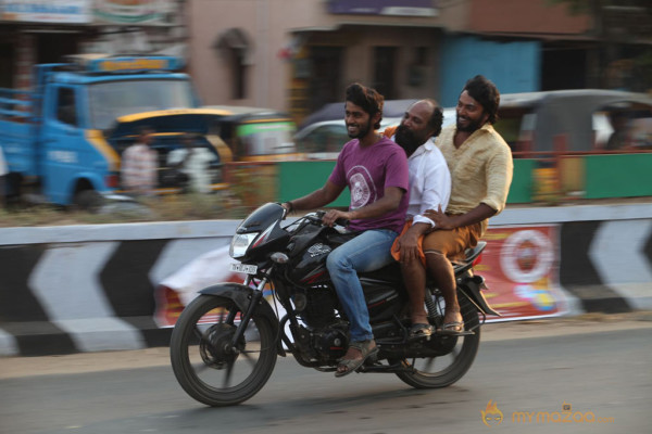 Madha Yaanai Koottam Movie Stills 