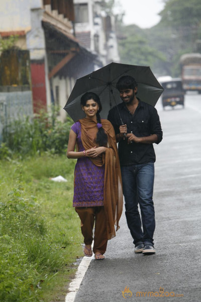 Madha Yaanai Koottam Movie Stills 