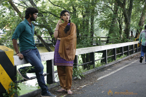 Madha Yaanai Koottam Movie Stills 