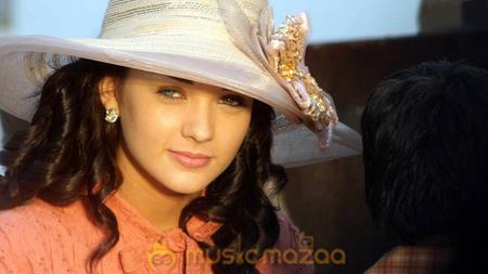 Madrasapattinam Working Stills