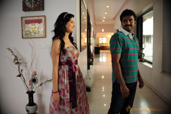 Manadhil Maayam Seidhai Movie Stills 