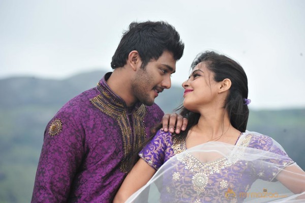 Manadhil Maayam Seidhai Movie Stills 