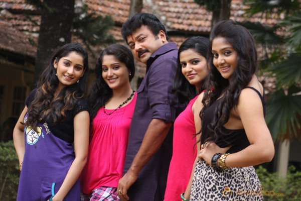 Manthrikan Movie Stills 