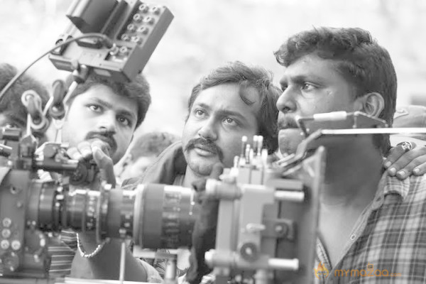 Metro Movie Onlocation Stills