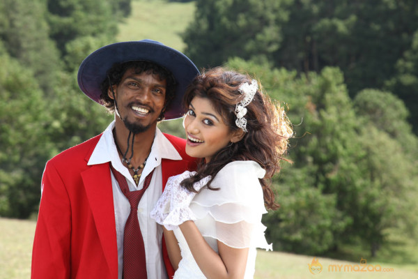 Moodar Koodam Movie Stills 