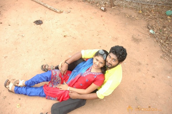 Mouna Mazhai Movie Stills 