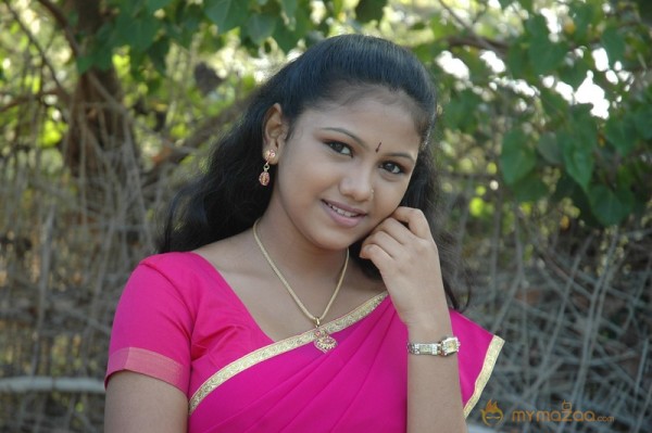 Mouna Mazhai Movie Stills 