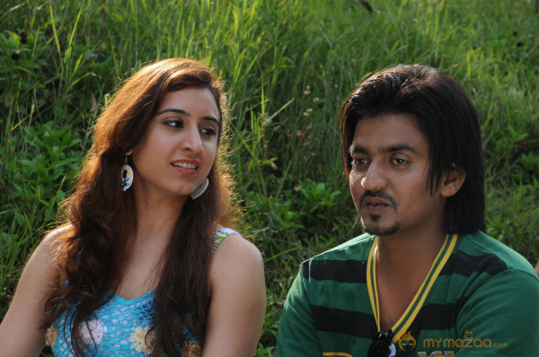 Naalu Perum Romba Nallavanga Movie Stills 