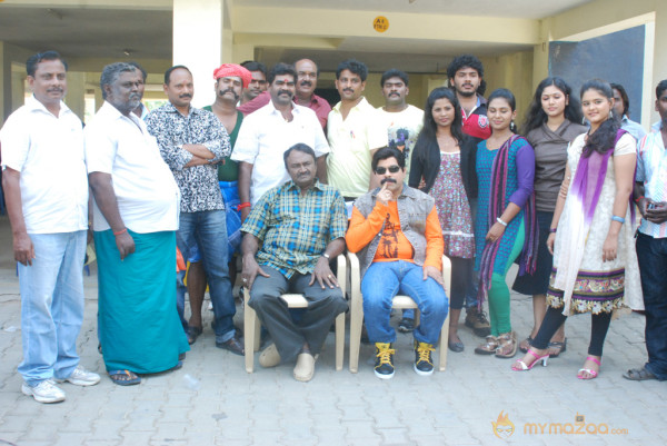 Naalu Ponnu Naalu Pasanga Movie Shooting Spot Stills 