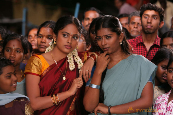 Nalanum Nathinium Movie Stills 