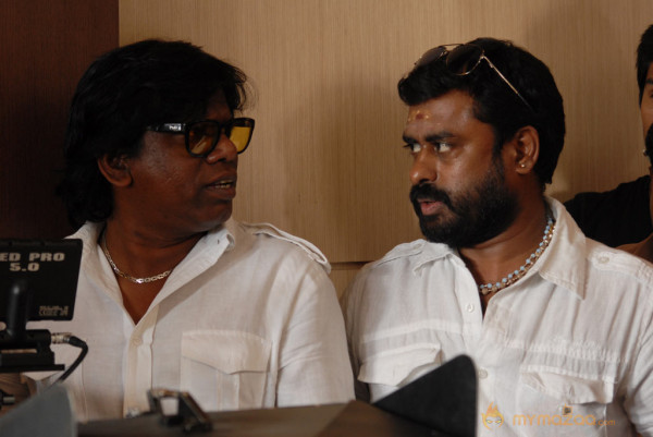 Nee Yellam Nalla Varuva Daa Movie Working Stills 