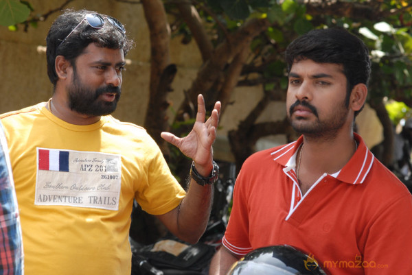 Nee Yellam Nalla Varuva Daa Movie Working Stills 