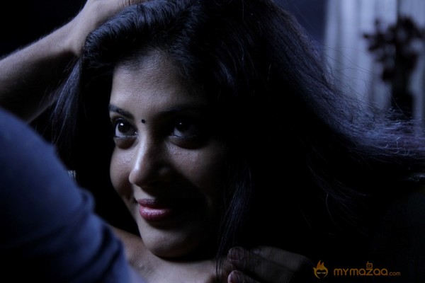 New Tamil Movies-Zero Tamil Movie Stills