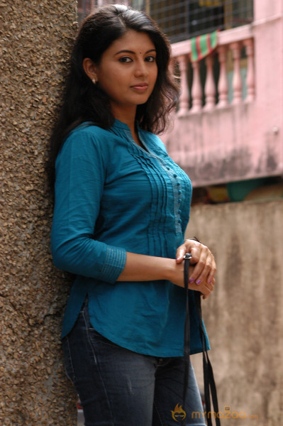 Ninaithathu Yaroo Movie Stills 