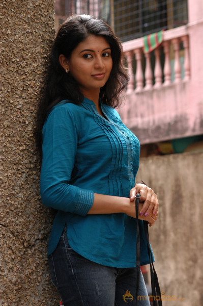 Ninaithathu Yaroo Movie Stills 