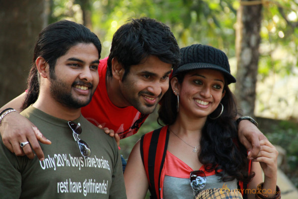 Nizhal Movie Stills 