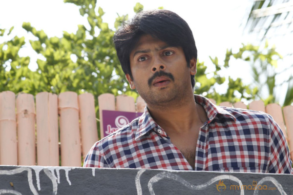 Om Shanthi Om Movie Stills 