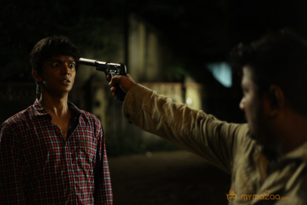 Onaayum Aattukkuttiyum Movie Stills 