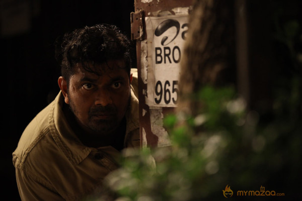 Onaayum Aattukkuttiyum Movie Stills 