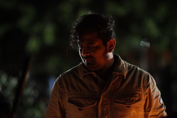 Onaayum Aattukkuttiyum New Movie Stills 