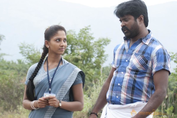 Oru Oorla Movie Stills 