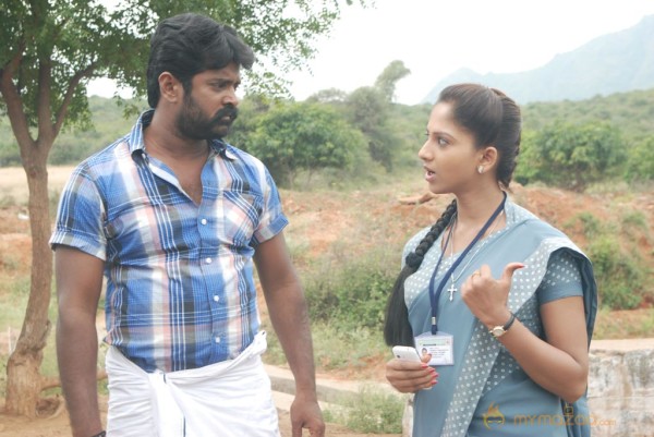 Oru Oorla Movie Stills 