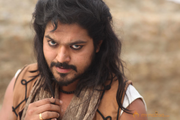 Padam Paesum Movie Stills 