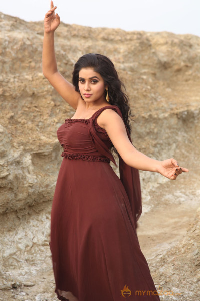 Padam Paesum Movie Stills 