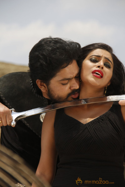 Padam Paesum Movie Stills 