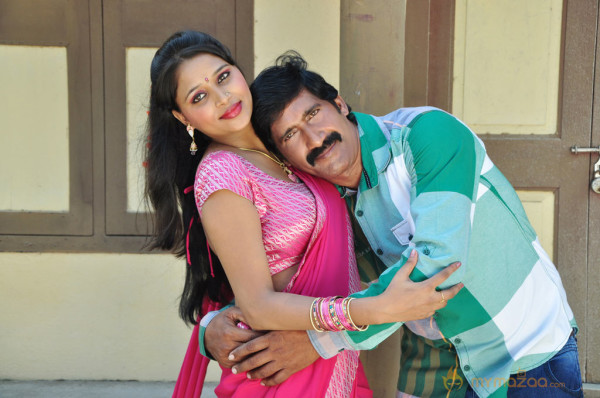 Paravai Movie Stills 