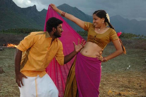 Pazhagiyathe Pirivatharka movie stills 