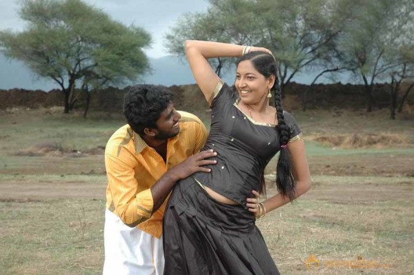 Pazhagiyathe Pirivatharka movie stills 