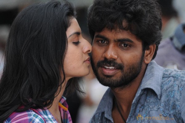 Pongadi Neengalum Unga Kadhalum Movie Stills 