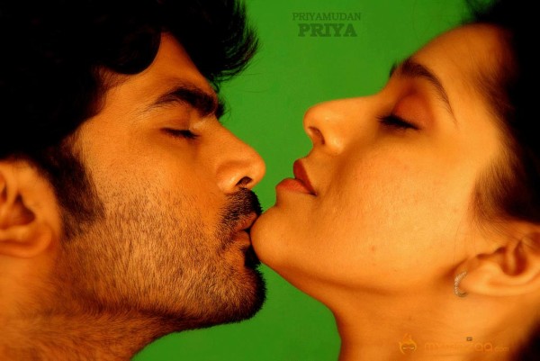 Priyamudan Priya Movie Stills 