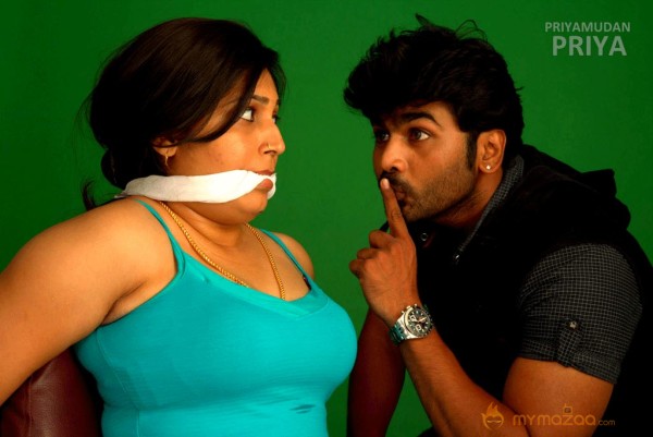 Priyamudan Priya Movie Stills 