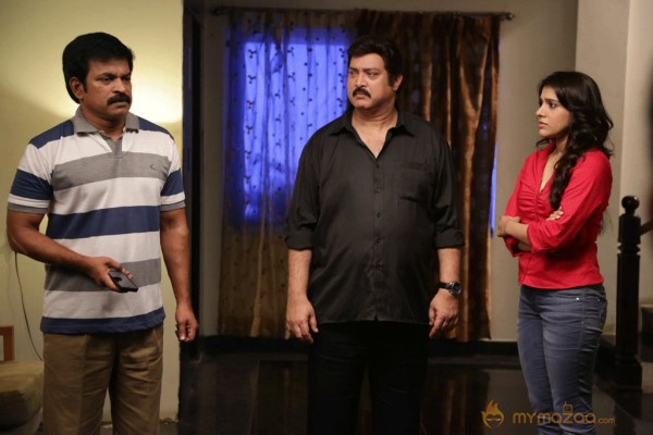 Priyamudan Priya Movie Stills 