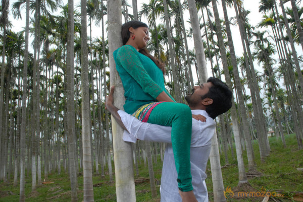 Punnagai Payanam Movie Stills 