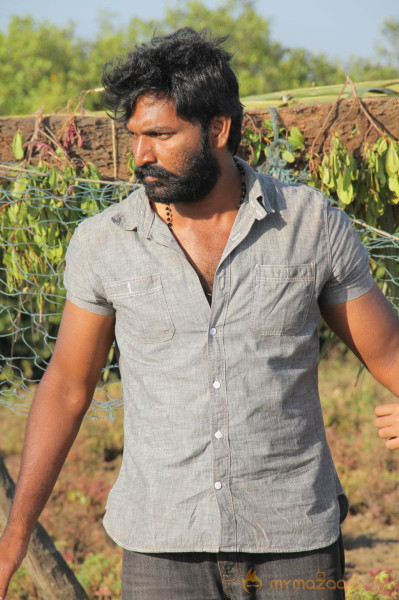 Ravana Desam Movie Stills 